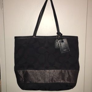 Black coach tote hardly used